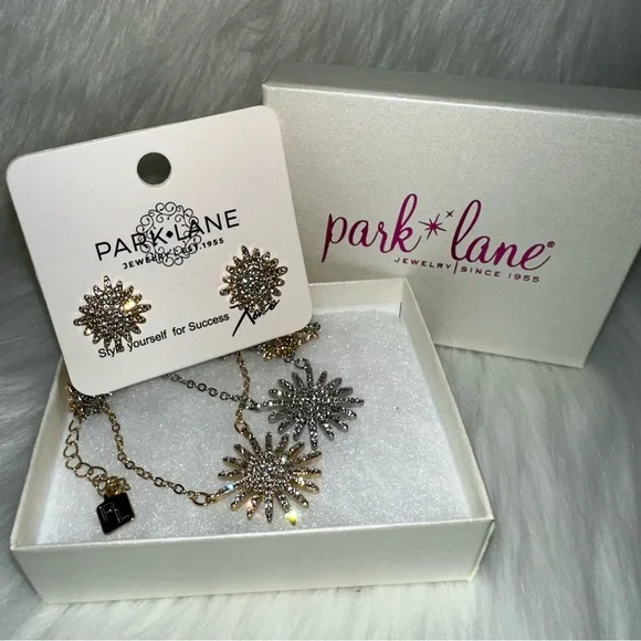 Park Lane Gold and Silver Star Burst Jewelry Set - Picture 1 of 6